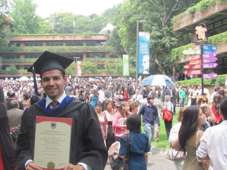 Graduación UFM
